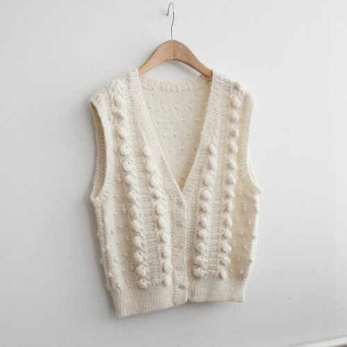 HAND MADE 100% WOOL KNIT VEST